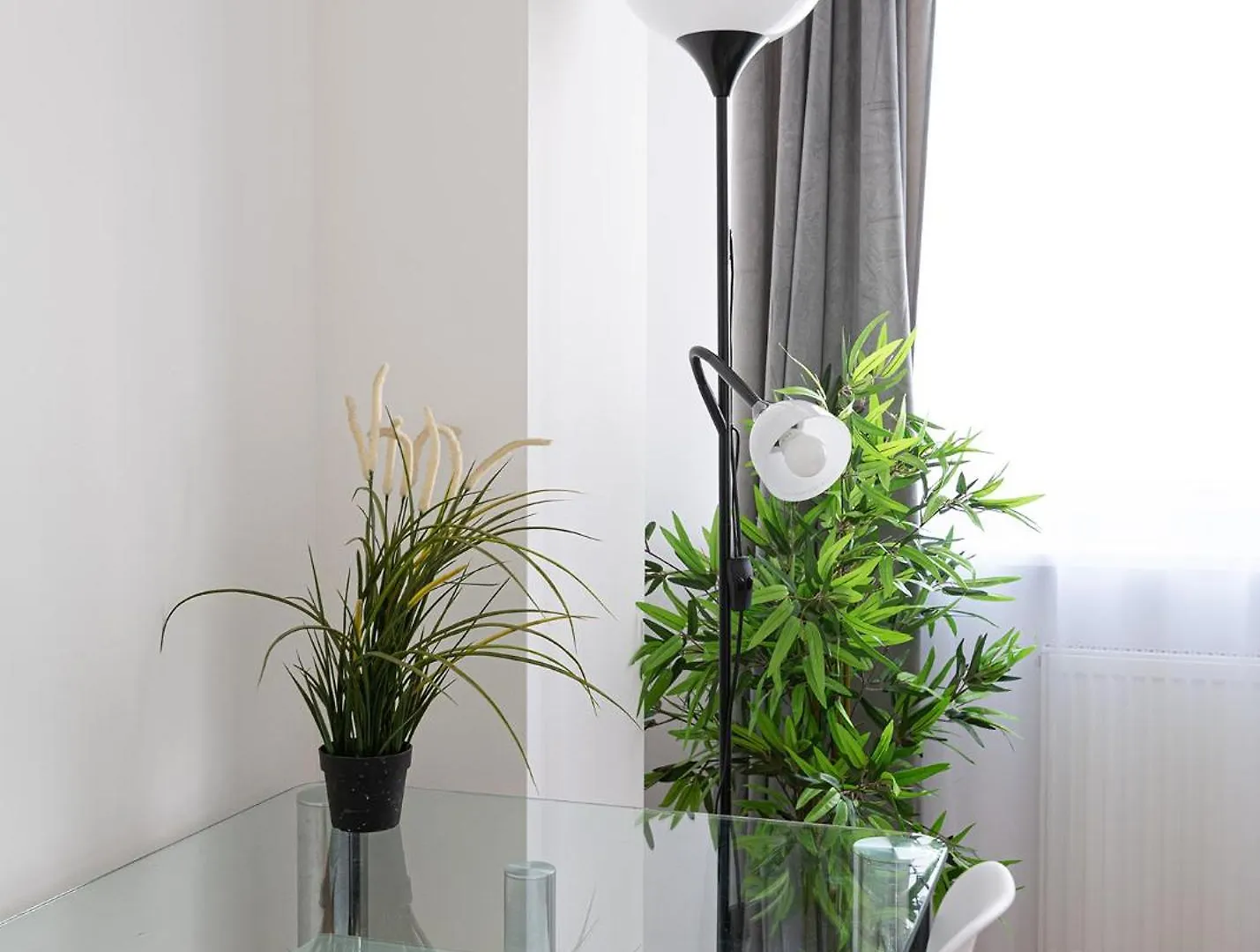 Rentplanet - Apartamenty Domaniewska Warsaw