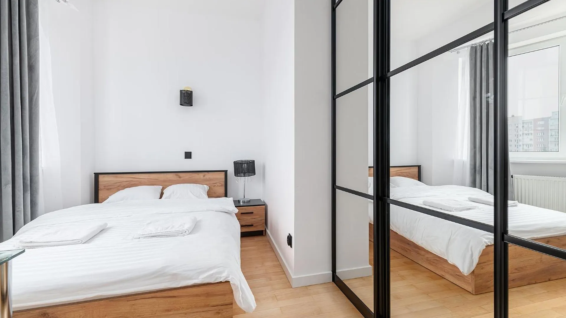 Rentplanet - Apartamenty Domaniewska Warsaw 0*,  Poland