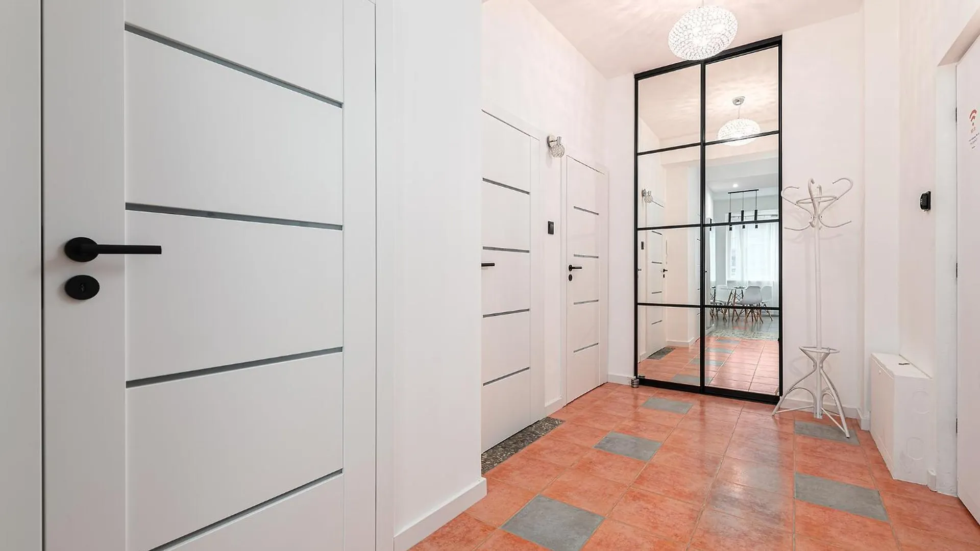 Apartment Rentplanet - Apartamenty Domaniewska Warsaw Poland
